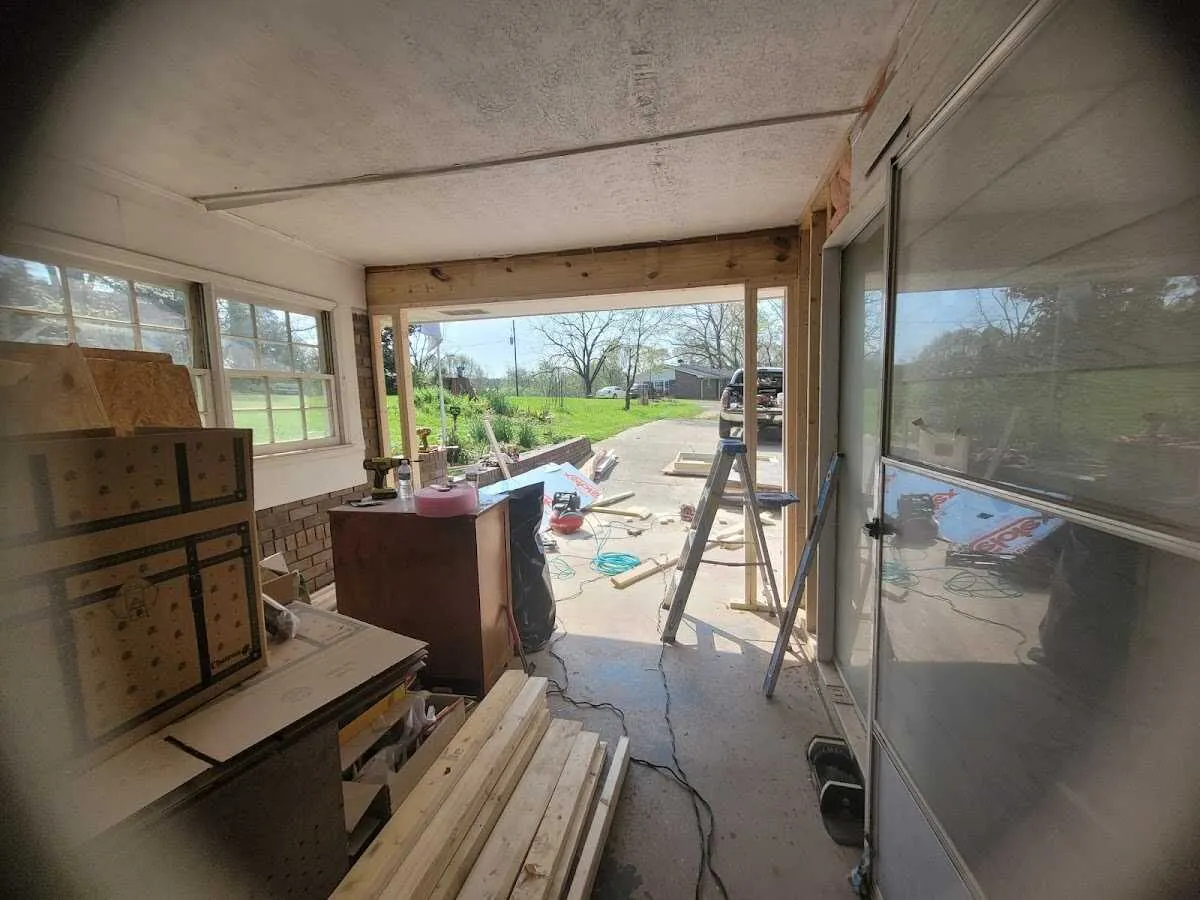 Air movers and dehumidifier for Drying & Dehumidification in Hastings-on-Hudson